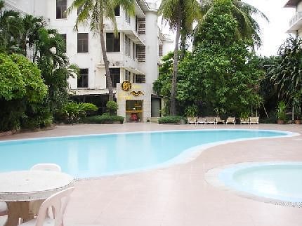 Holiday Hotel พนมเปญ ภายนอก รูปภาพ