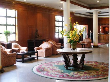 Holiday Hotel พนมเปญ ภายนอก รูปภาพ
